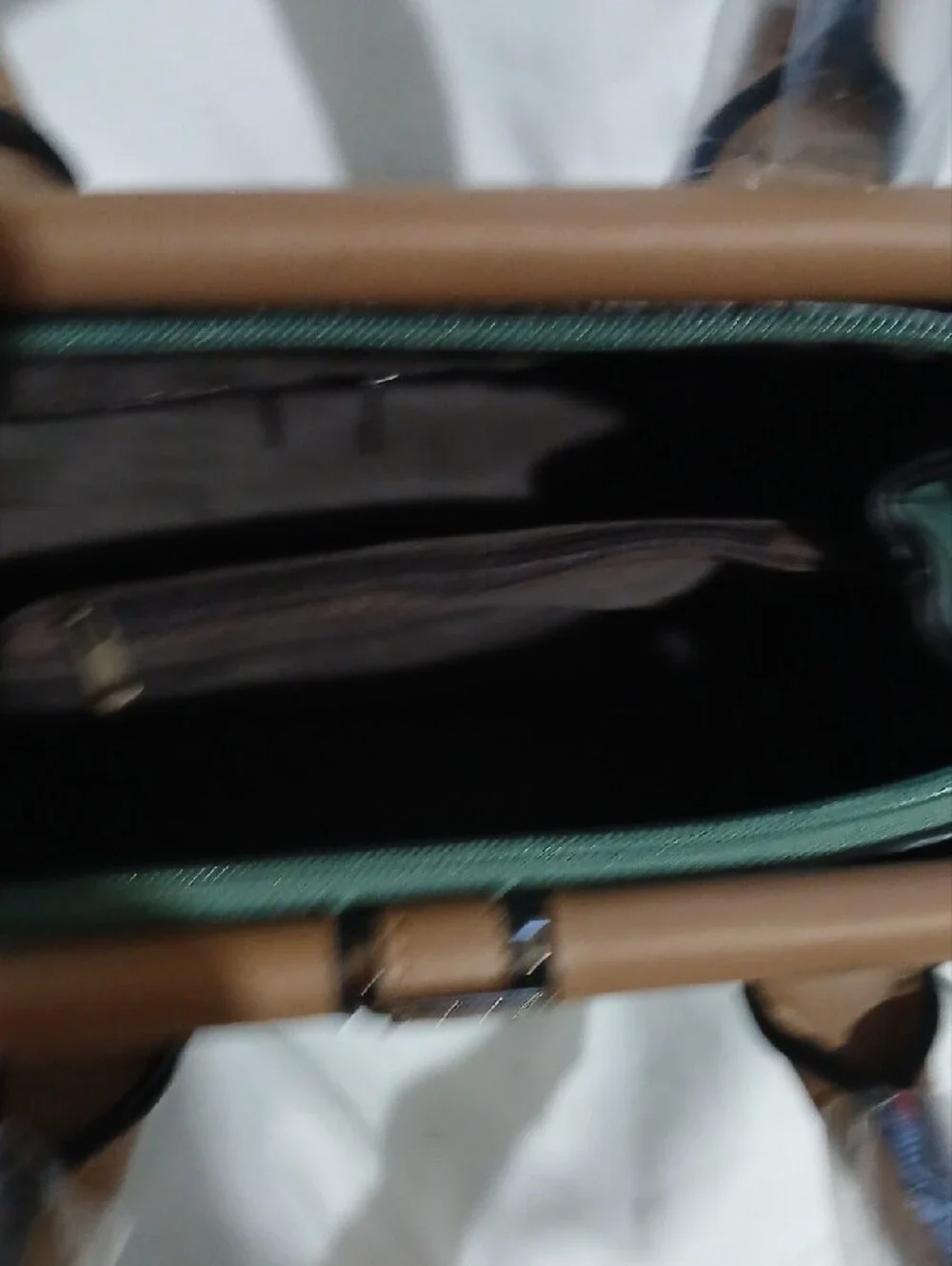 Green Croc-Texture Satchel Handbag with Tan Accents